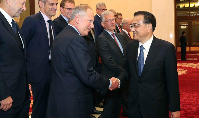 China stands for multilateralism, economic globalization: premier