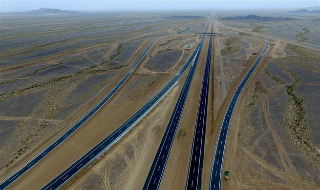 Hami section of Beijing-Xinjiang Highway expected to open at end of June