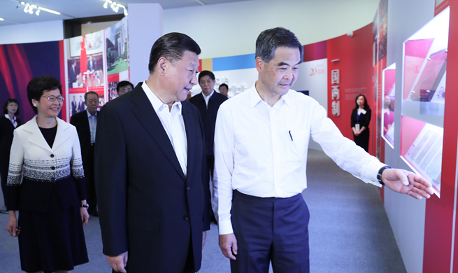 Xi: "One country, two systems" the best arrangement for HK
