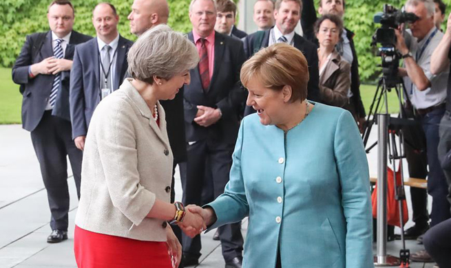 Merkel greets world leaders before preparation meeting for G20