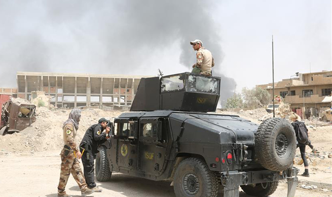 Iraqi forces continue push against IS militants in Mosul