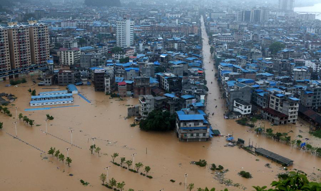 Torrential rain sweeps parts of Guangxi, S China