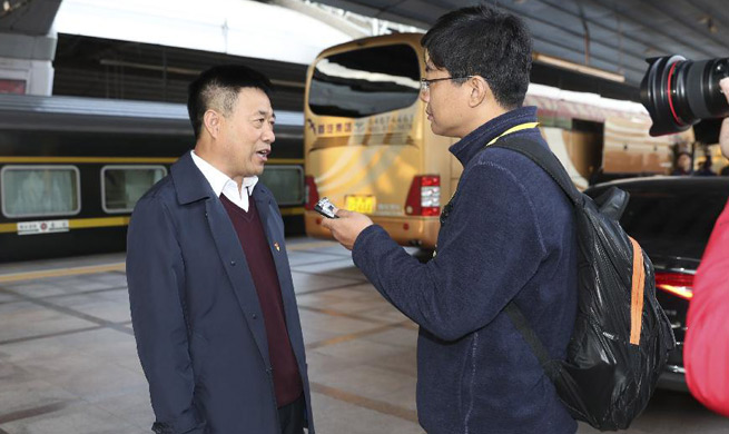 Delegates of Heilongjiang Province to 19th CPC National Congress arrive in Beijing