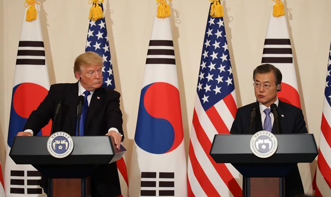 Trump, Moon Jae-in agree to peacefully resolve issues on Korean Peninsula