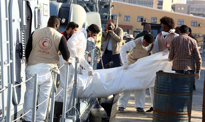 Dozens of migrants drown off Libyan coast