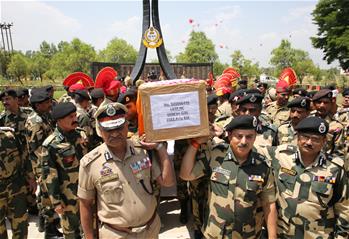 Wreath laying ceremony held for slain border guards in Kashmir