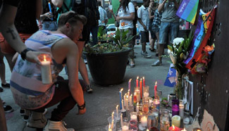 Canadians mourn victims of Orlando nightclub shooting in Montreal