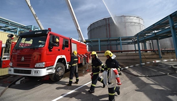 Fire fighting drill conducted in NW China's Yinchuan