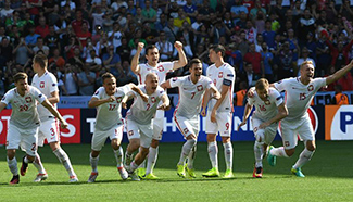 Poland eliminate Switzerland on penalty shootout to reach Euro 2016 quarterfinals