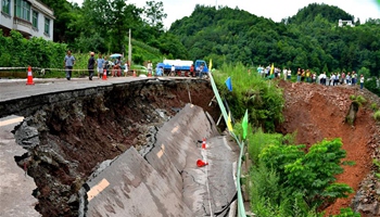 Rain-triggered landslide occurres on highway in China's Enshi