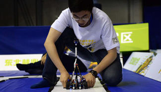 University Students Intelligent Car Race held in NE China