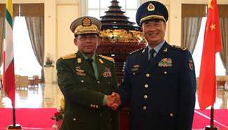 Xu Qiliang meets Myanmar's commander-in-chief in Nay Pyi Taw