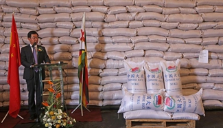 China donates rice to drought-hit Zimbabwe