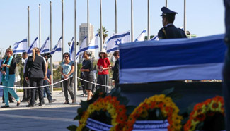 People mourns passing of Israel's Shimon Peres in Jerusalem