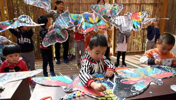 Kite-flying festival kicks off in N China's Langfang