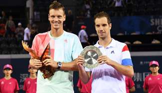 Tomas Berdych claims title of ATP Shenzhen Open