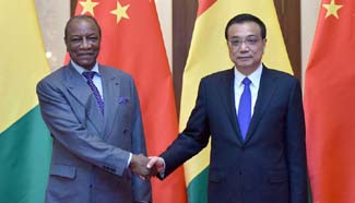Premier Li meets with Guinean president in Beijing