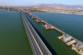 Bridge of Beijing-Zhangjiakou railway completed in N China