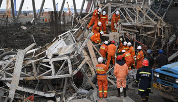 Death toll from construction equipment collapse in E. China rises to 40