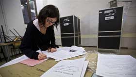 One-third of Italians still undecided