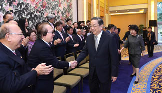 Top political advisor meets HK business delegation