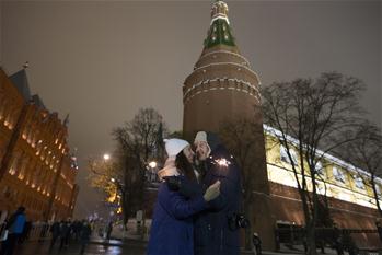 People celebrate New Year in Moscow