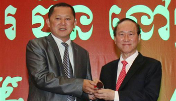 Chinese community in Cambodia gets new chief