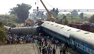 At least 36 killed as Indian train derails