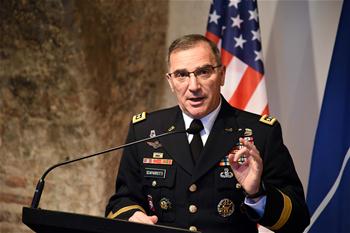 Top U.S. commander visits Lithuania