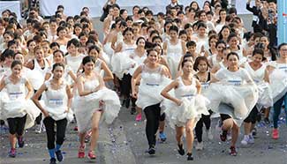 "EAZY Running of the Brides" contest held in Bangkok, Thailand