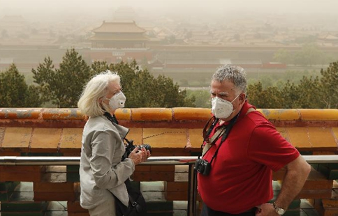 Sandstorms sweep through northern China