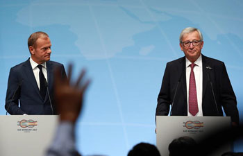 Tusk, Juncker attend news briefing before G20 Summit