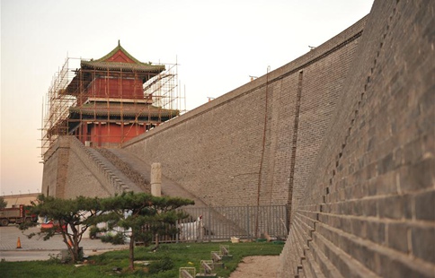 Ancient city wall under repair in N China's Hebei