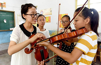 Free courses attract kids during summer vacation in N China's Hebei