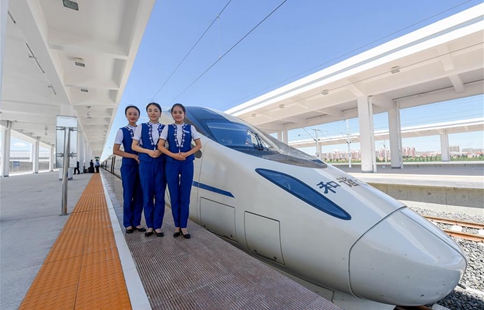 1st high speed railway in Inner Mongolia starts operation