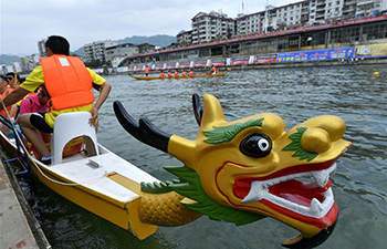 Water sports meeting kicks off in C China's Hubei