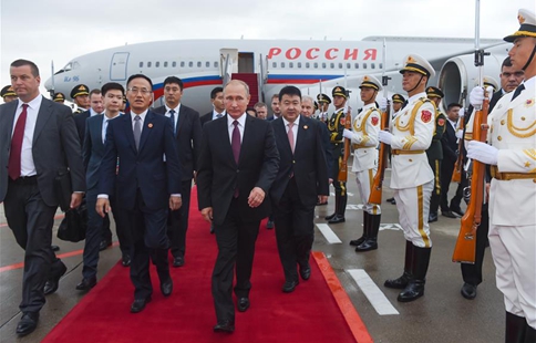 Russian president arrives in Xiamen to attend BRICS Summit
