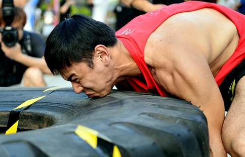 Tyre-themed contest held in S China's Nanning