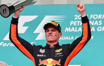 Max Verstappen wins F1 Malaysia finale as Vettel nearly makes podium
