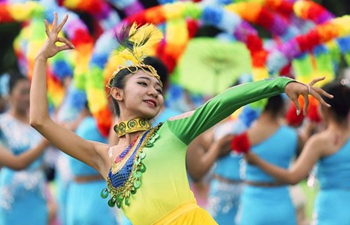 Highlights of China-Myanmar "paukphaw" friendship carnival