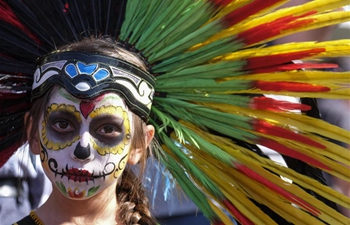 "Day of the Dead" commemoration held in Los Angeles