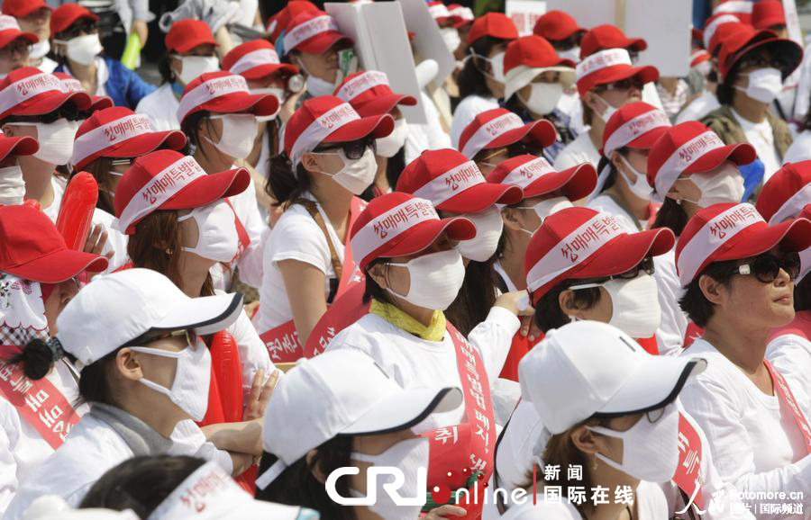 韩国妓女集会抗议反卖淫法(高清组图)