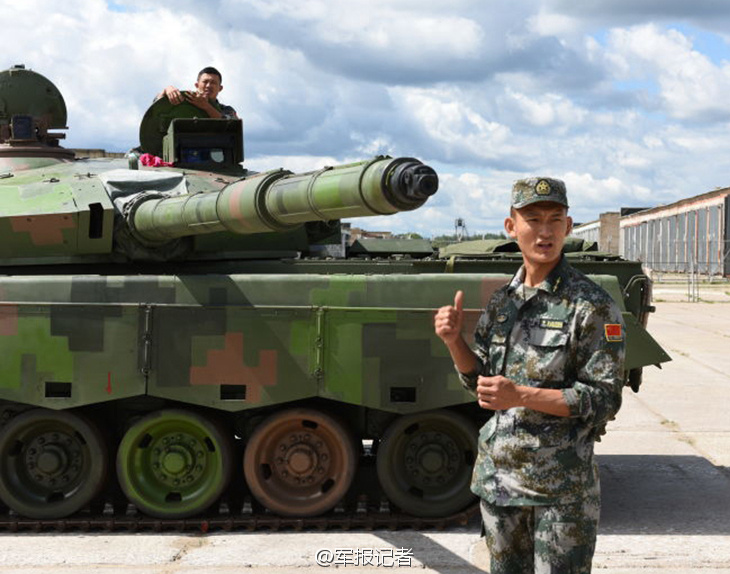 高清：解放军赴俄96式坦克赛前准备照片曝光【5】