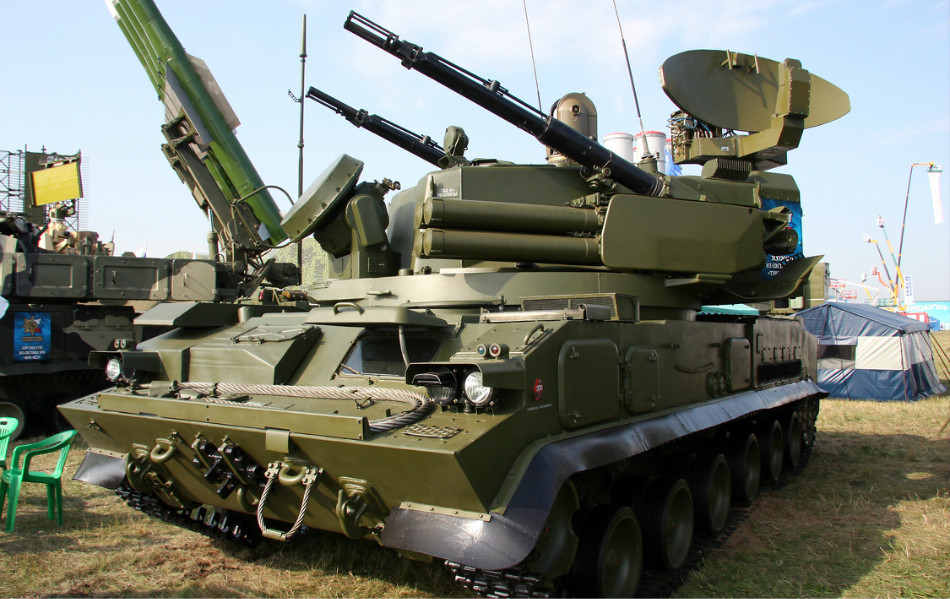 俄罗斯“通古斯卡”弹炮合一防空系统