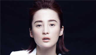 Jiang Qinqin releases new fashion shots