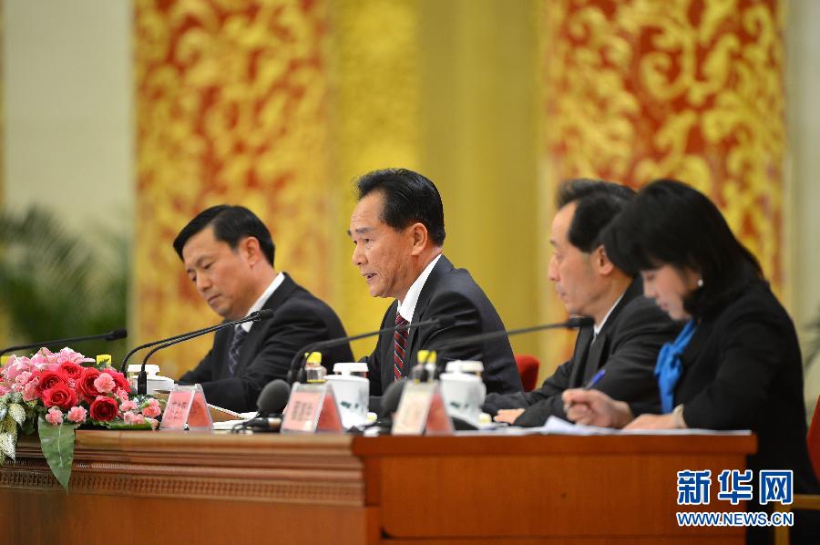 （十八大）（3）中国共产党第十八次全国代表大会首次新闻发布会在京举行