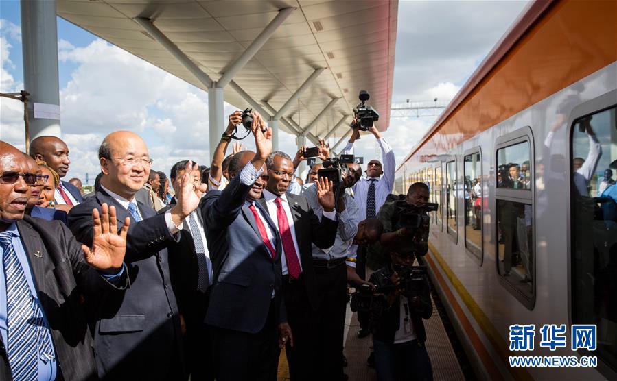 （国际）（1）“中国造”蒙内铁路在肯尼亚增开列车
