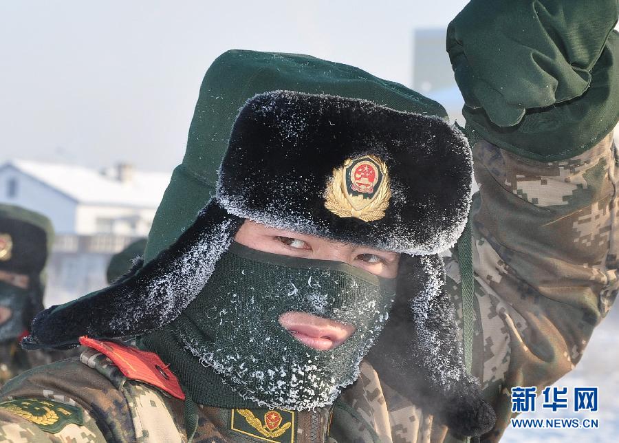 #（生态）（4）内蒙古呼伦贝尔迎风雪降温天气