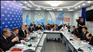 12月17日，中国共产党专家组（右）在俄罗斯首都莫斯科向统一俄罗斯党党员介绍中共十八大的主要精神。新华社记者姜克红摄