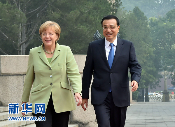 7月7日，中国国务院总理李克强在北京人民大会堂同德国总理默克尔举行会谈。 新华社记者 李涛 摄 